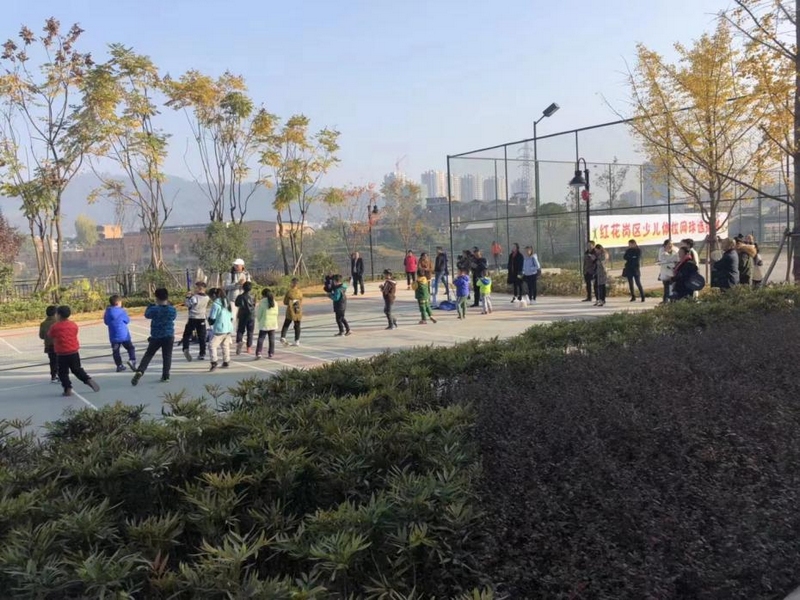 群众体育冠军王俊洁：推广网球运动掀起健康热潮(图2)