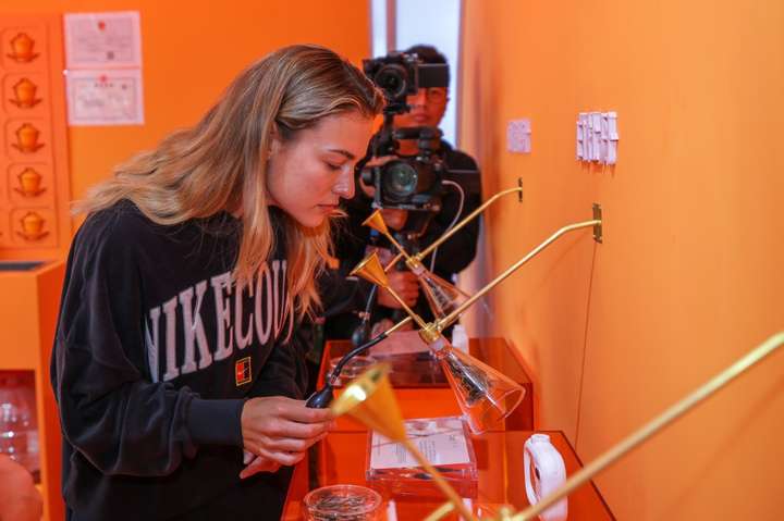 品品香白茶2024中网现场联动国际球星展现中国茶文化与网球运动精神融合典范(图2)