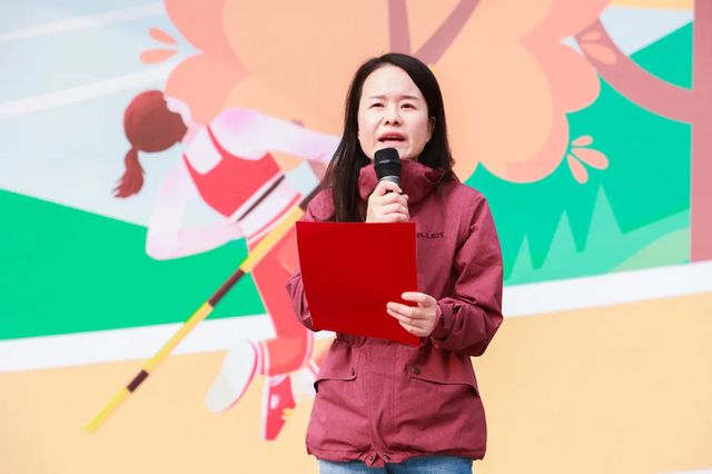 湖北武汉：光谷第五小学2024年秋季田径运动会暨体育节举行(图2)