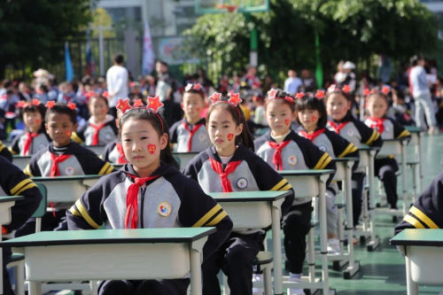 精彩无限！成都师范附属小学三圣分校2024年秋季运动会“燃”动秋日(图7)