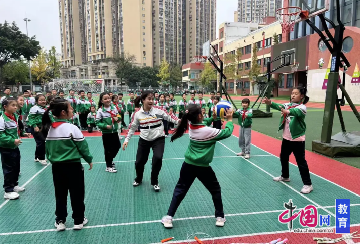 829张乒乓球桌！体教融合电子科大附小打了个样(图4)