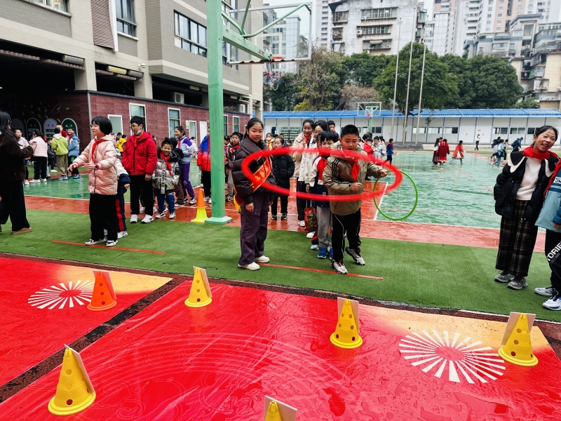 学校开学送惊喜：传统与活力交织点亮新学期梦想(图4)