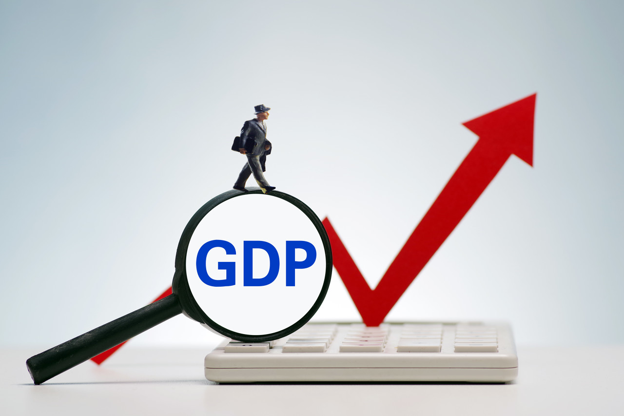 相当于再造一个长三角！5年中国GDP增量预计超35万亿元怎么做到的？(图1)