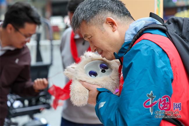 政策护航、AI赋能中国多维发力培育服务消费“新蓝海”(图2)